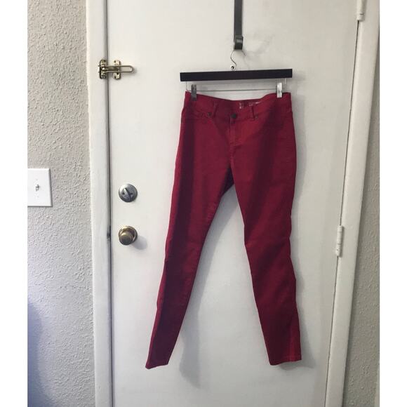 New York & Company Red Denim Low Waist Legging Jean 6 Cherry Girl Rainbow Preppy - Picture 2 of 7